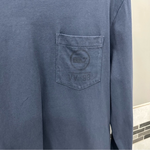 Vineyard Vines 🐳 long sleeve pocket t-shirt - Picture 3 of 4